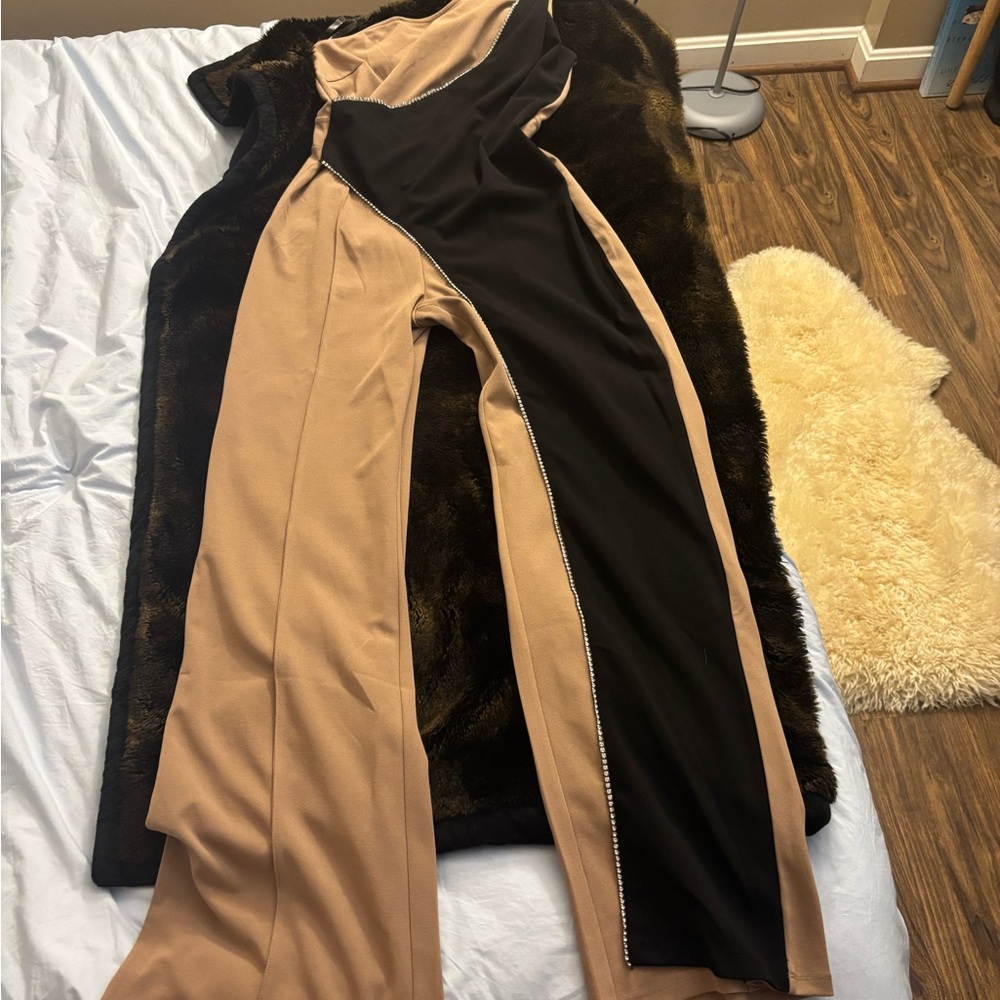 Fashion Nova Tan Black romper with rhinestone Accents stones all intact - Picture 4 of 9